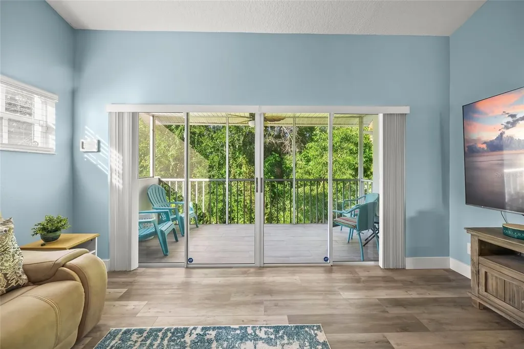 5528 Fair Oaks Street Bradenton FL 34203