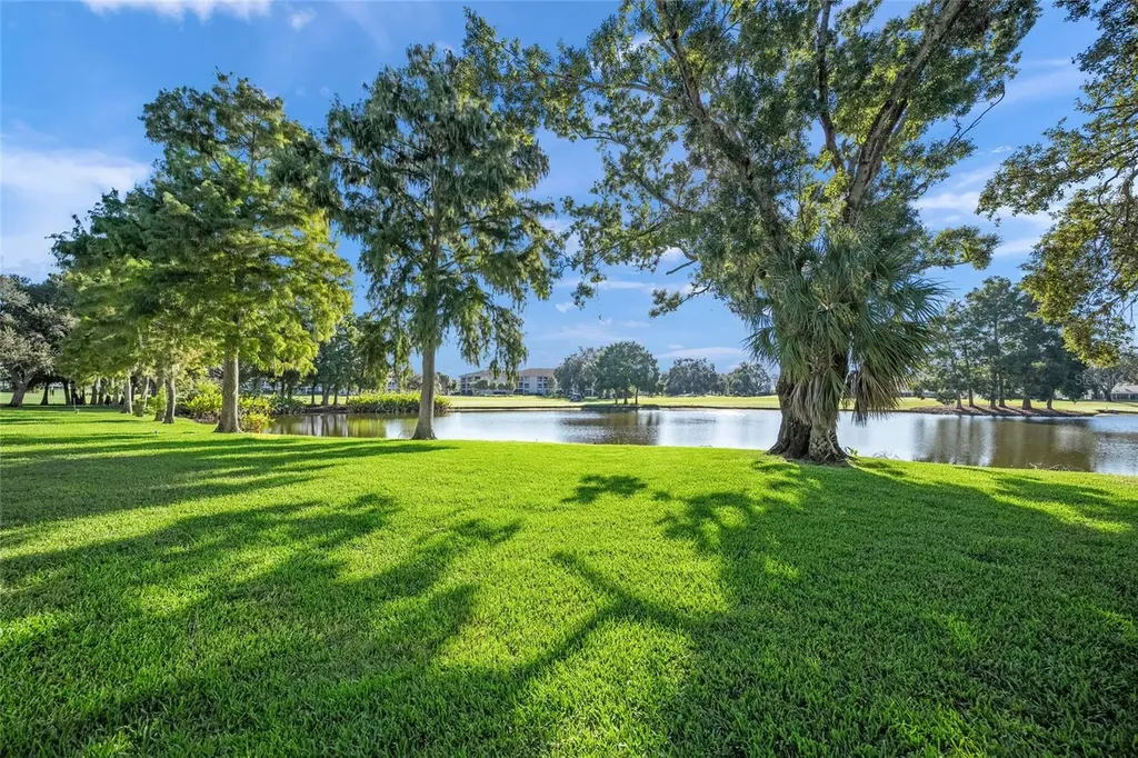 5528 Fair Oaks Street Bradenton FL 34203