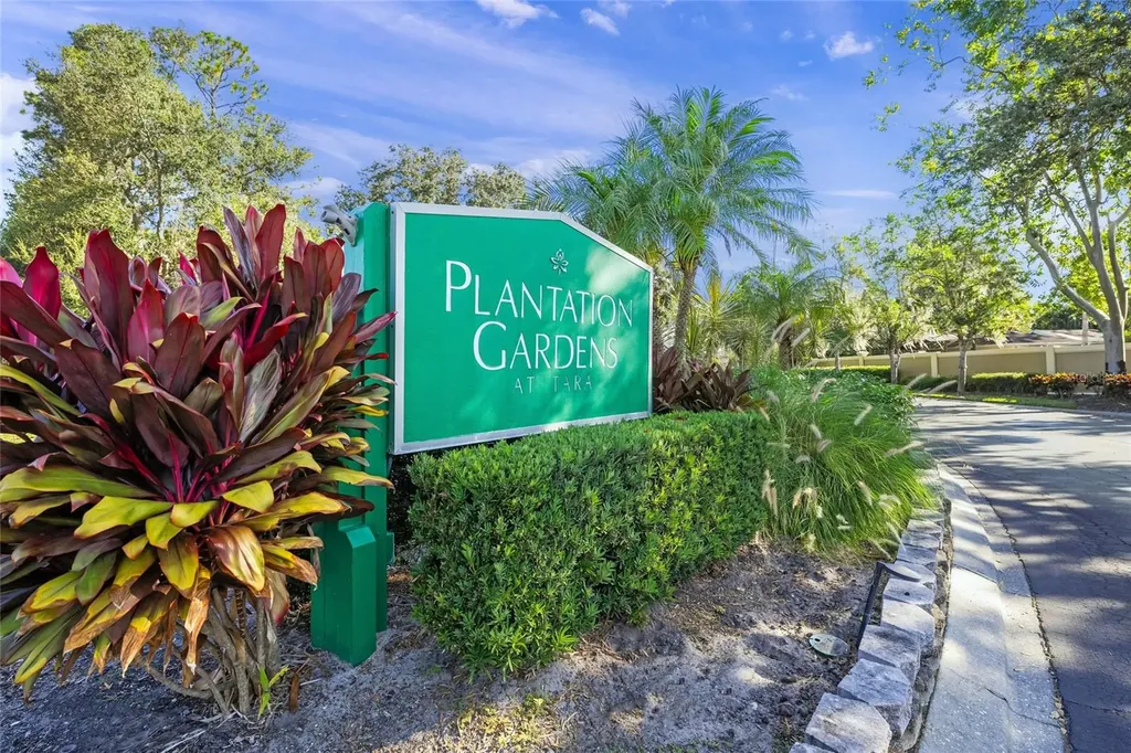 5528 Fair Oaks Street Bradenton FL 34203