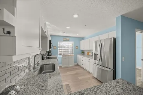 5528 Fair Oaks Street Bradenton FL 34203