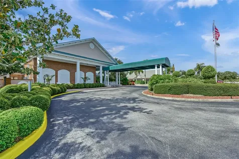 5528 Fair Oaks Street Bradenton FL 34203