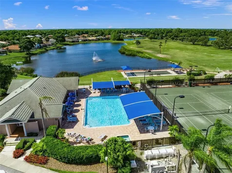 5528 Fair Oaks Street Bradenton FL 34203