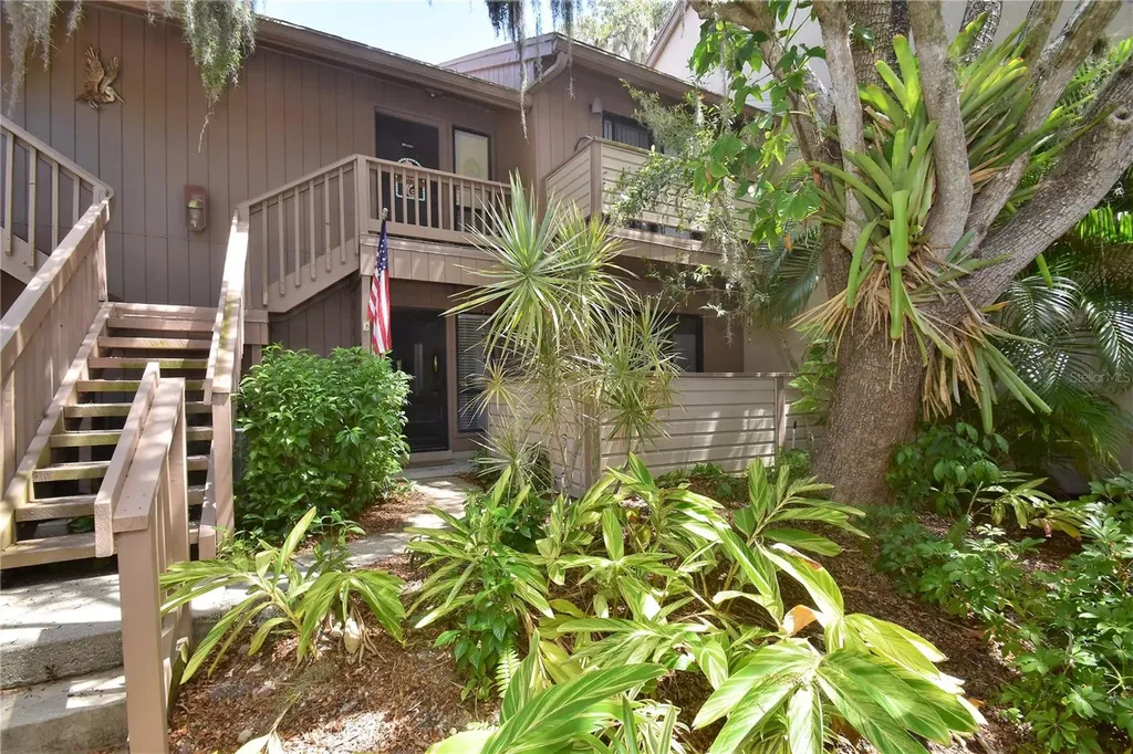 1647 Brookhouse Court Sarasota FL 34231