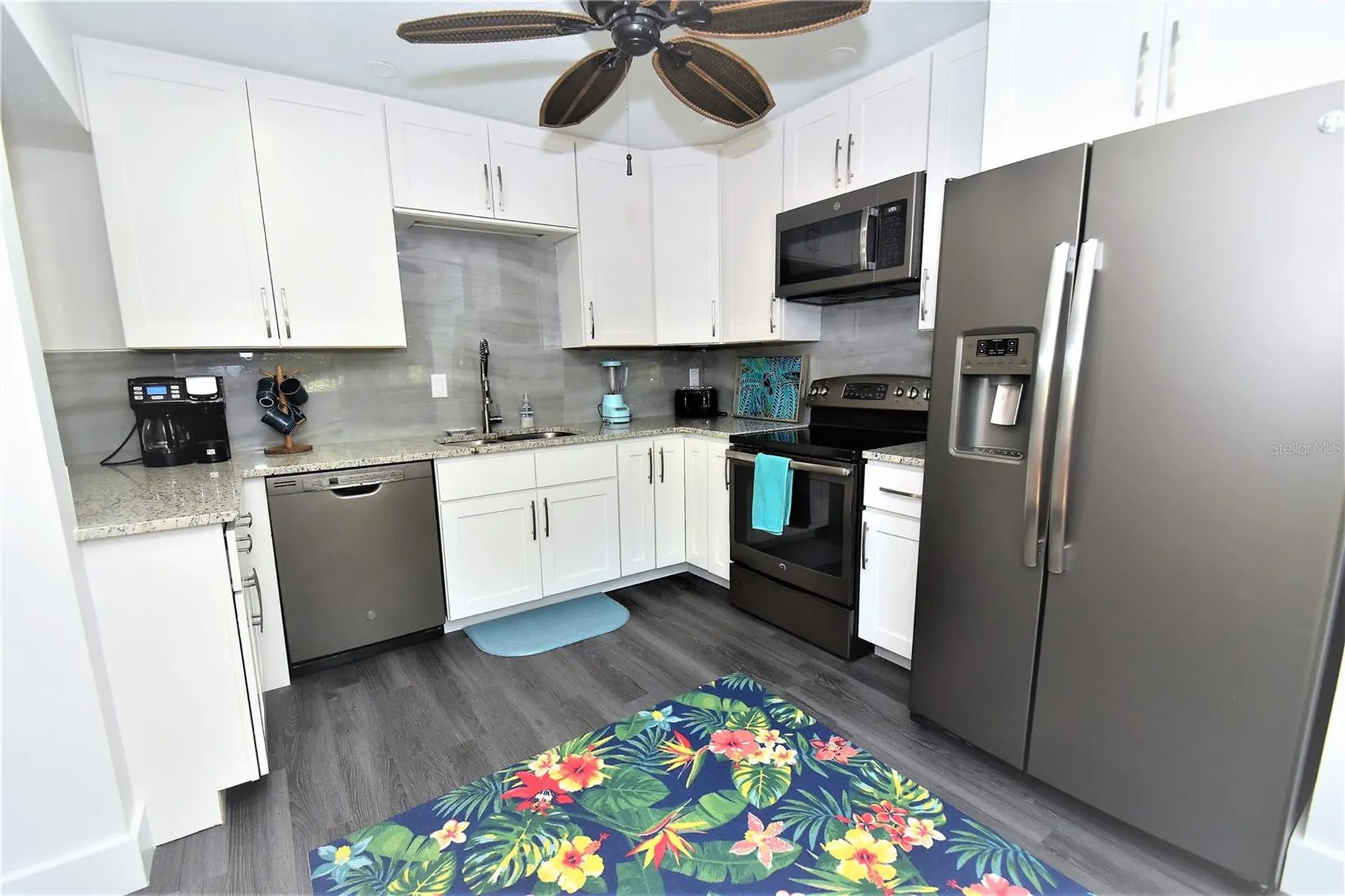 1647 Brookhouse Court Sarasota FL 34231