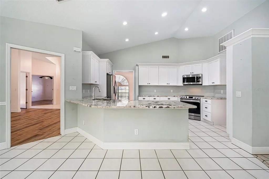 175 Pine Street Homosassa FL 34446