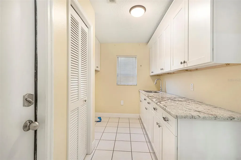 175 Pine Street Homosassa FL 34446