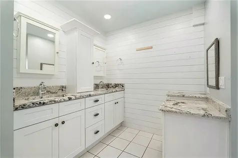 175 Pine Street Homosassa FL 34446