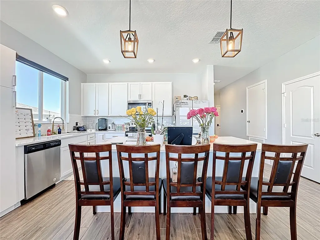 1404 Geranium Drive Mascotte FL 34753