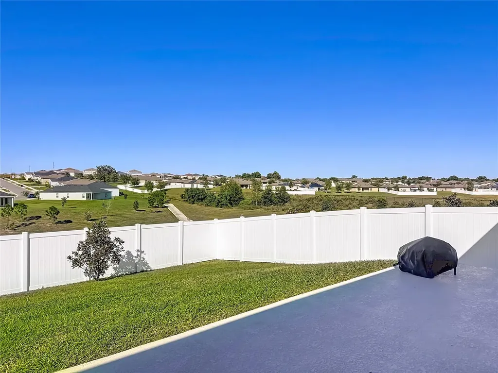1404 Geranium Drive Mascotte FL 34753