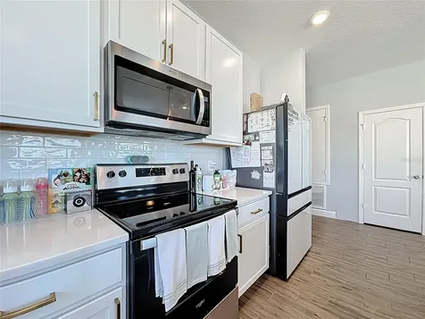 1404 Geranium Drive Mascotte FL 34753