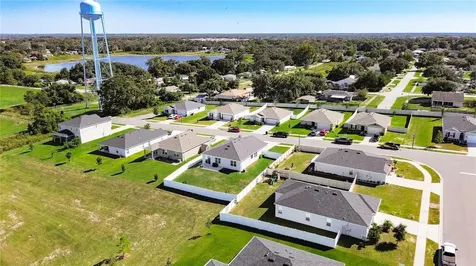 1404 Geranium Drive Mascotte FL 34753