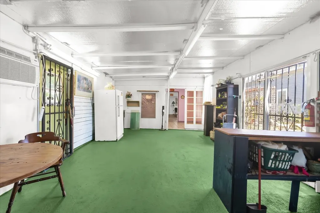 312 E Main Street Dundee FL 33838