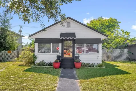 312 E Main Street Dundee FL 33838