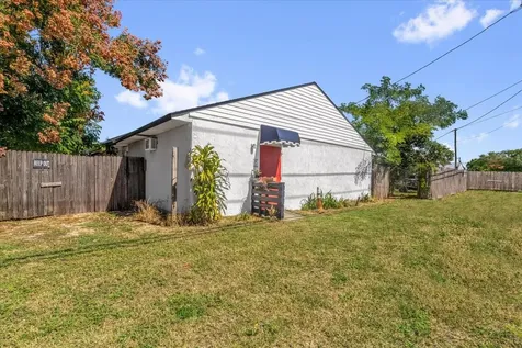 312 E Main Street Dundee FL 33838