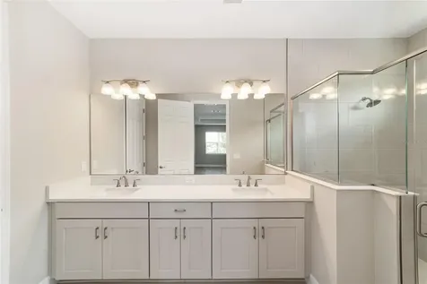 10406 SW 105th Court Ocala FL 34481
