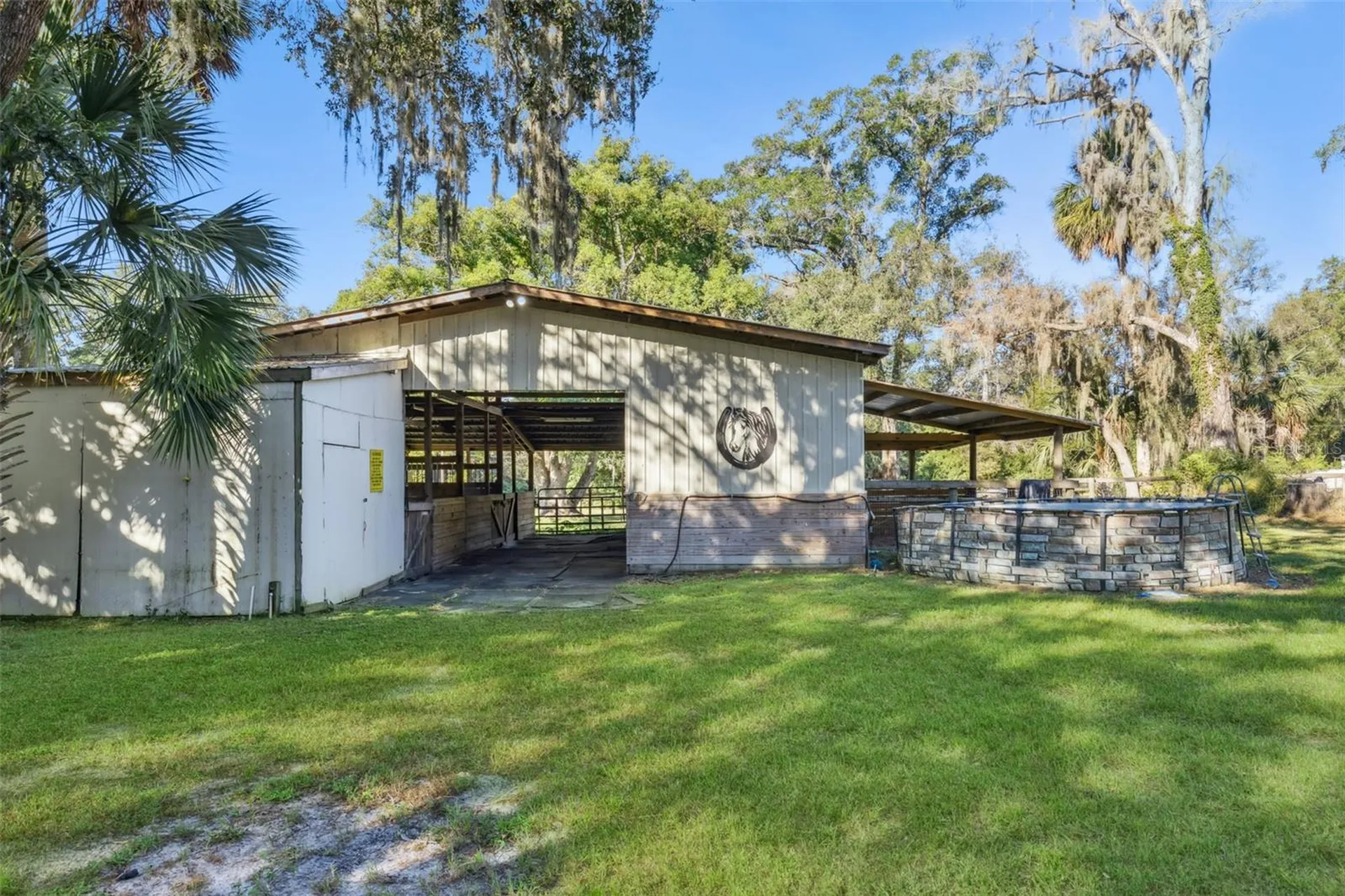 28405 SE 175th Street Umatilla FL 32784