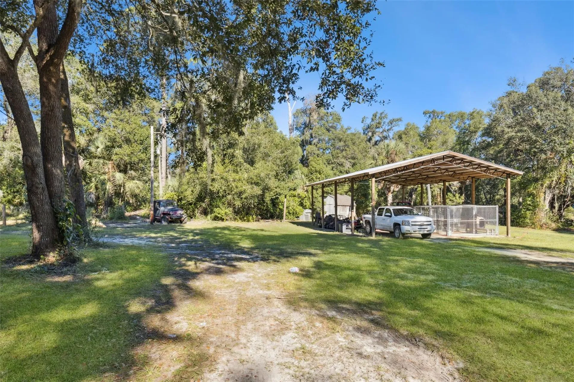 28405 SE 175th Street Umatilla FL 32784