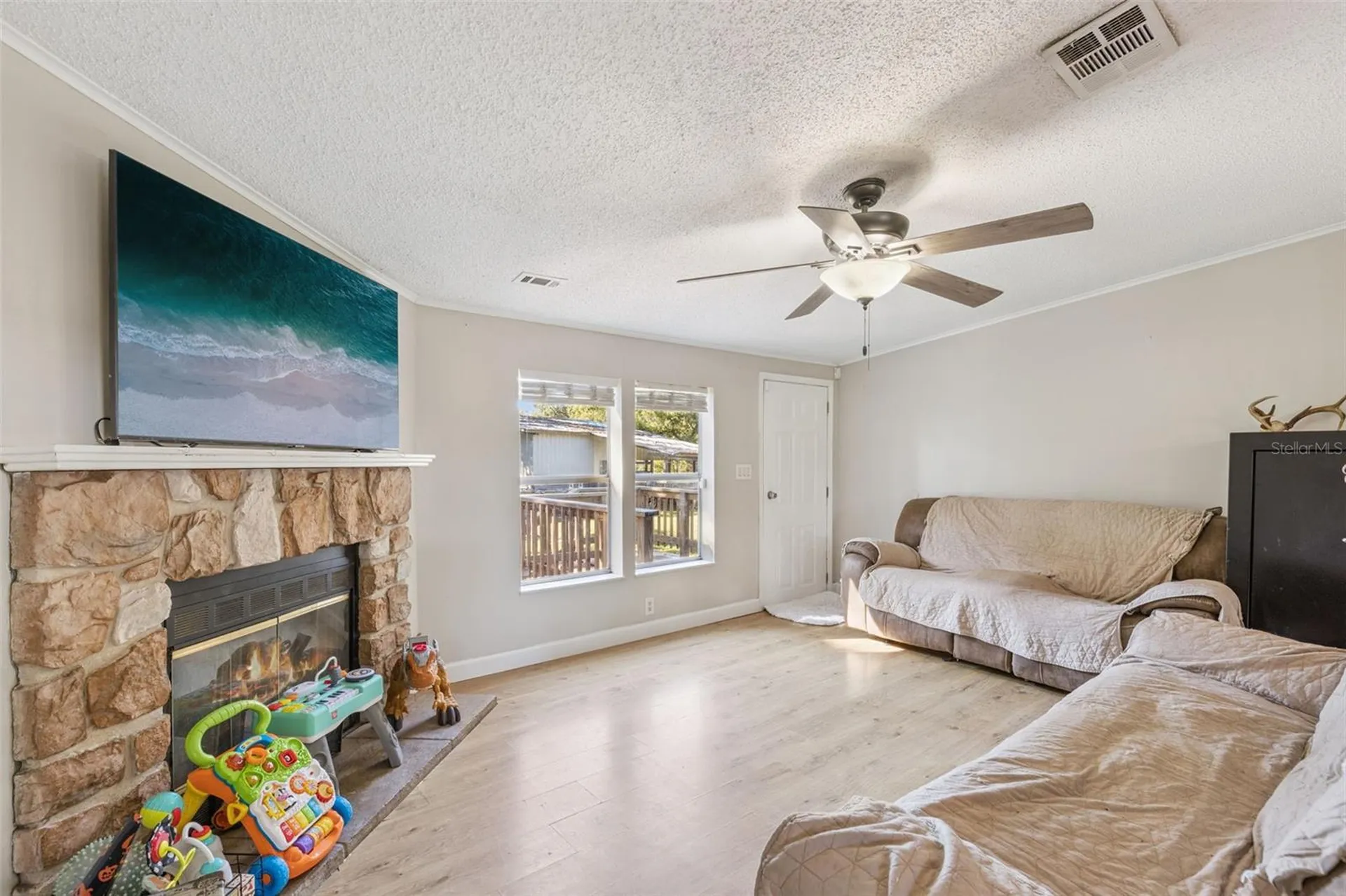 28405 SE 175th Street Umatilla FL 32784