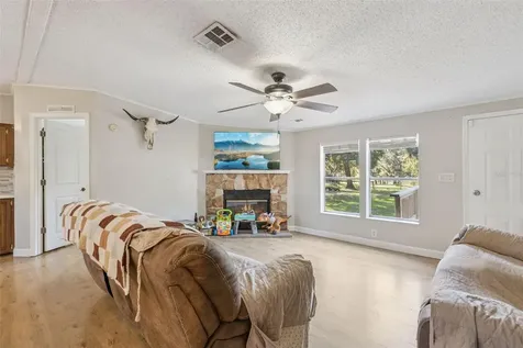 28405 SE 175th Street Umatilla FL 32784