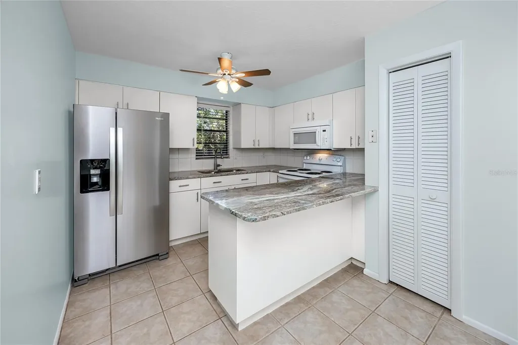 1303 S Moody Avenue Tampa FL 33629