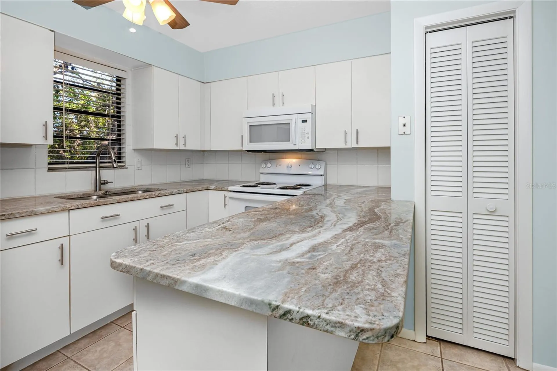 1303 S Moody Avenue Tampa FL 33629