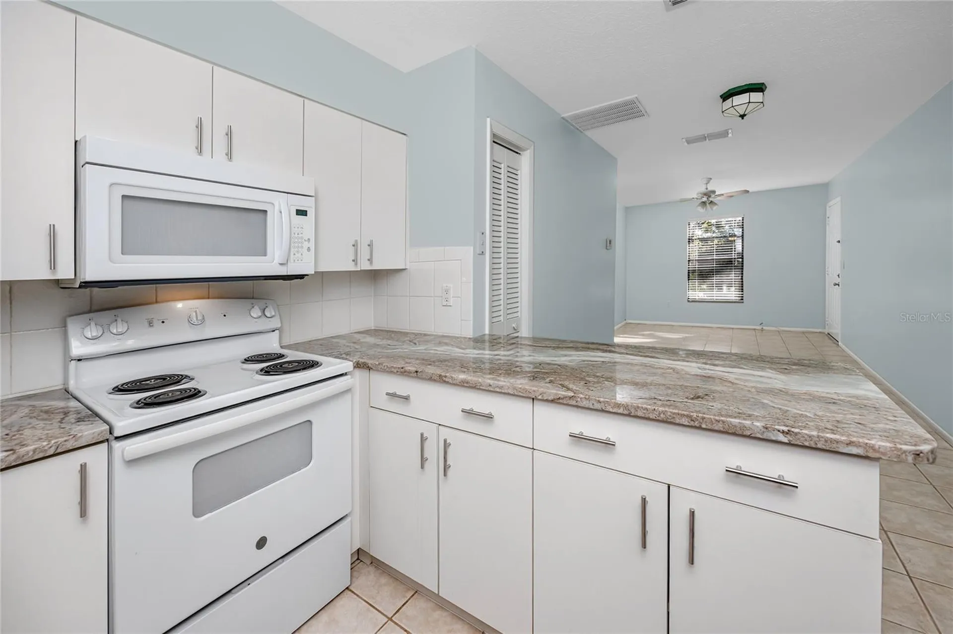 1303 S Moody Avenue Tampa FL 33629