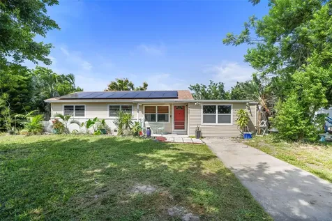 7000 13th Street N St Petersburg FL 33702