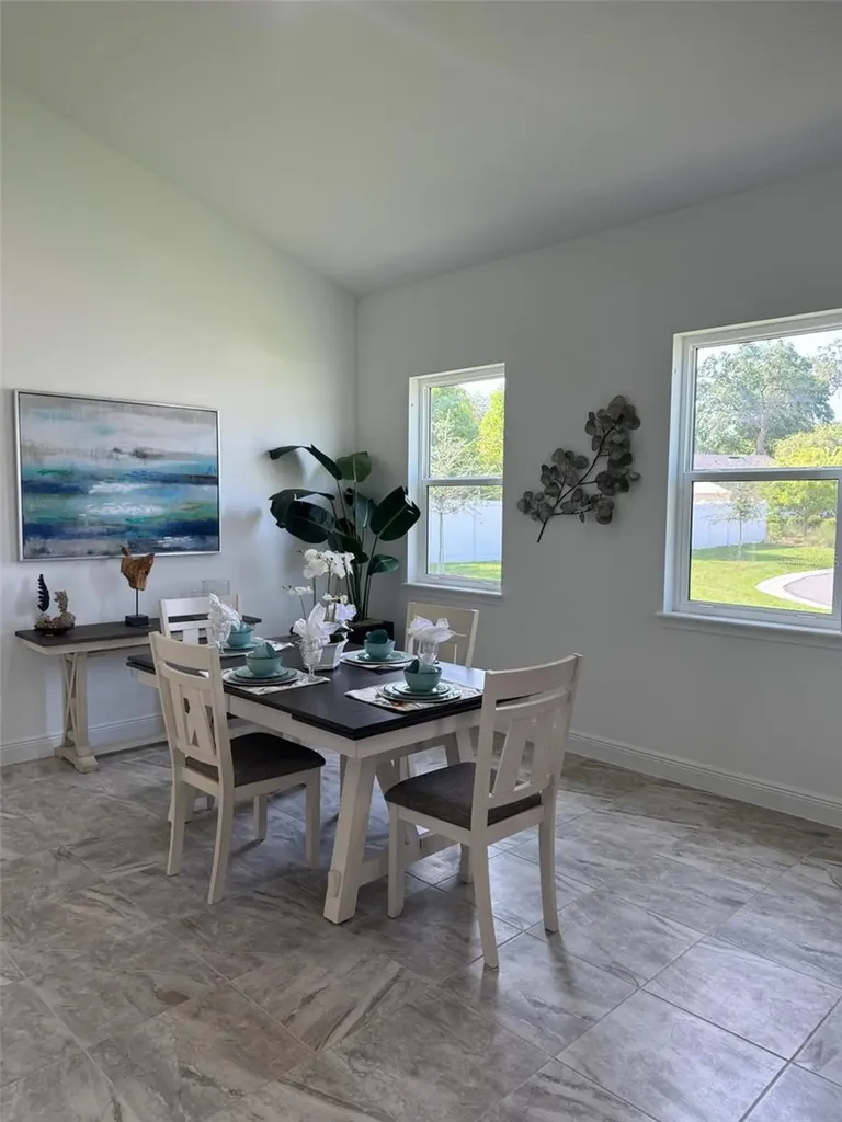 927 Azalea Walk Circle Deland FL 32724