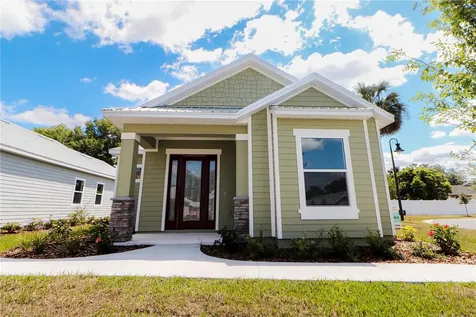 927 Azalea Walk Circle Deland FL 32724