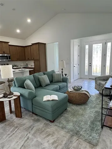 927 Azalea Walk Circle Deland FL 32724