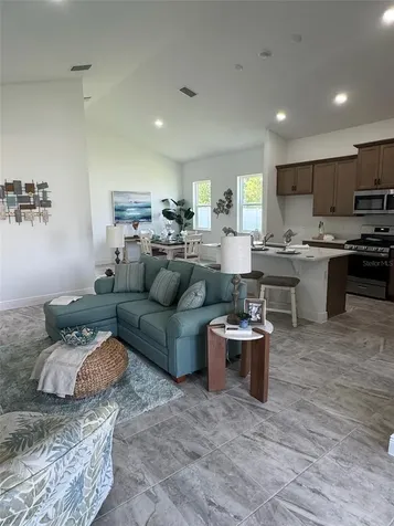 927 Azalea Walk Circle Deland FL 32724
