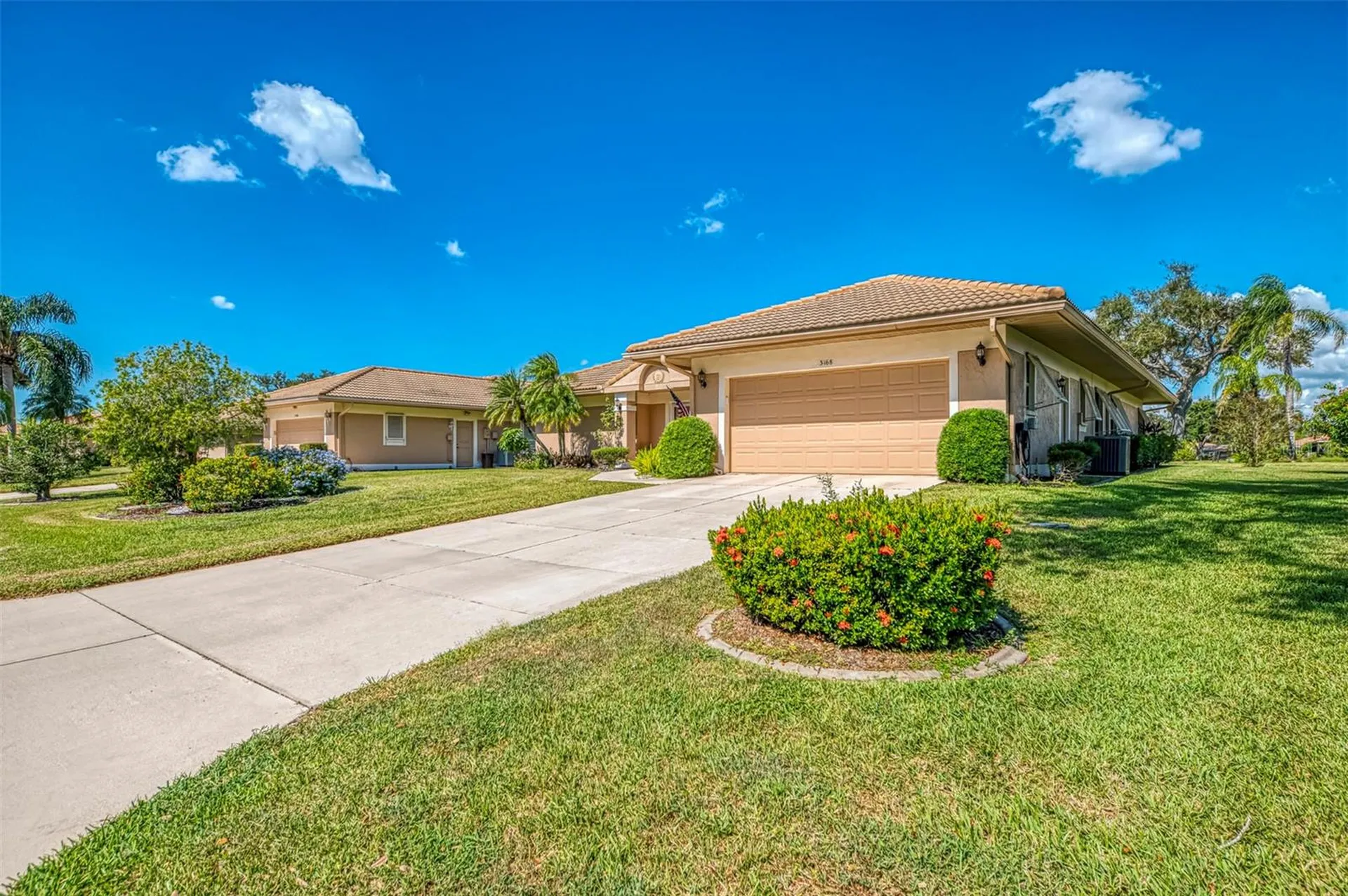 3168 E Village Drive Venice FL 34293
