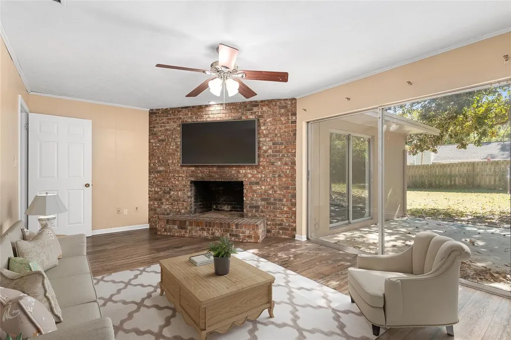 10819 NW 39th Avenue Gainesville FL 32606