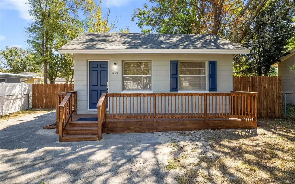 1710 W Perdiz Street Tampa FL 33612
