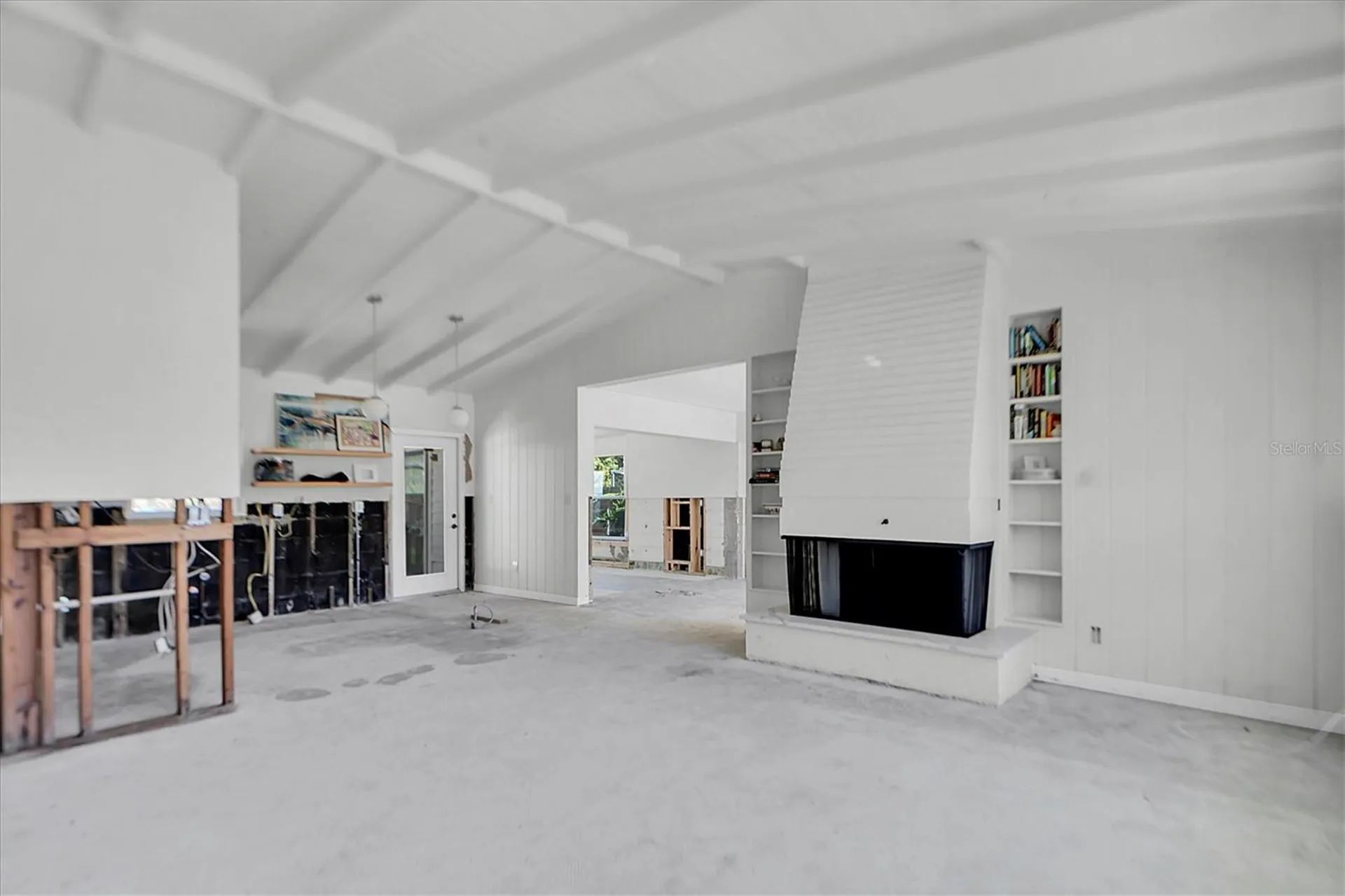 4811 Del Rio Way S Gulfport FL 33711