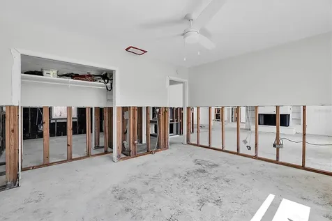 4811 Del Rio Way S Gulfport FL 33711