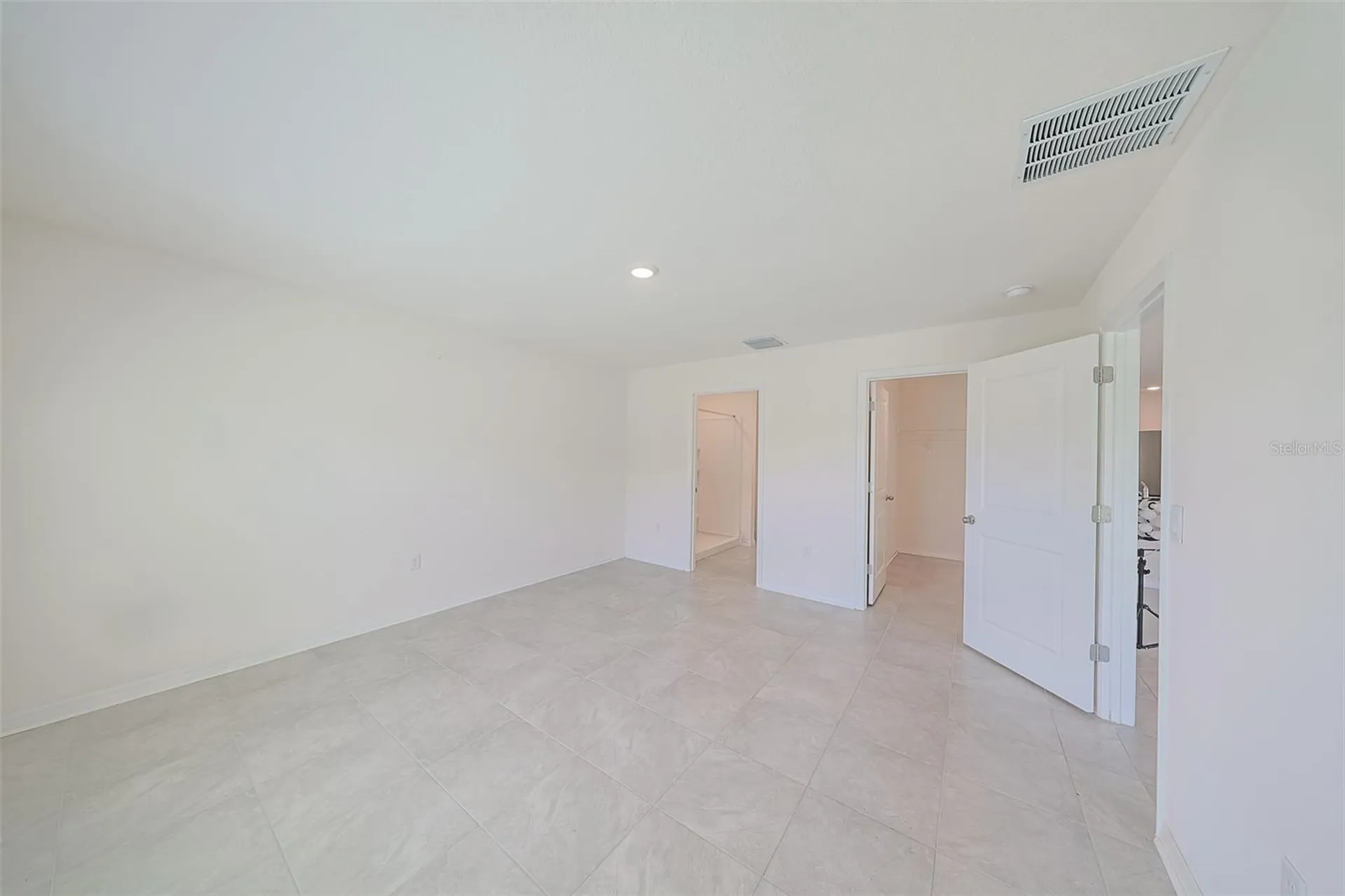 12136 Lily Magnolia Lane Riverview FL 33569