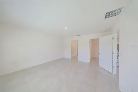 12136 Lily Magnolia Lane Riverview FL 33569