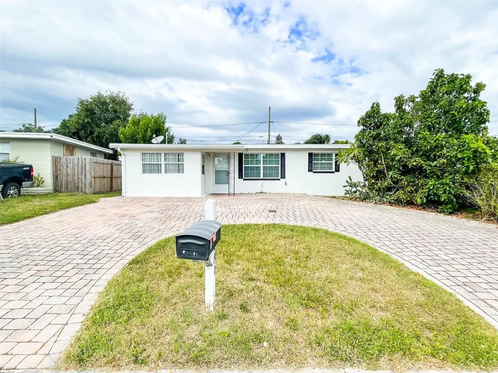 10491 117th Drive Largo FL 33773