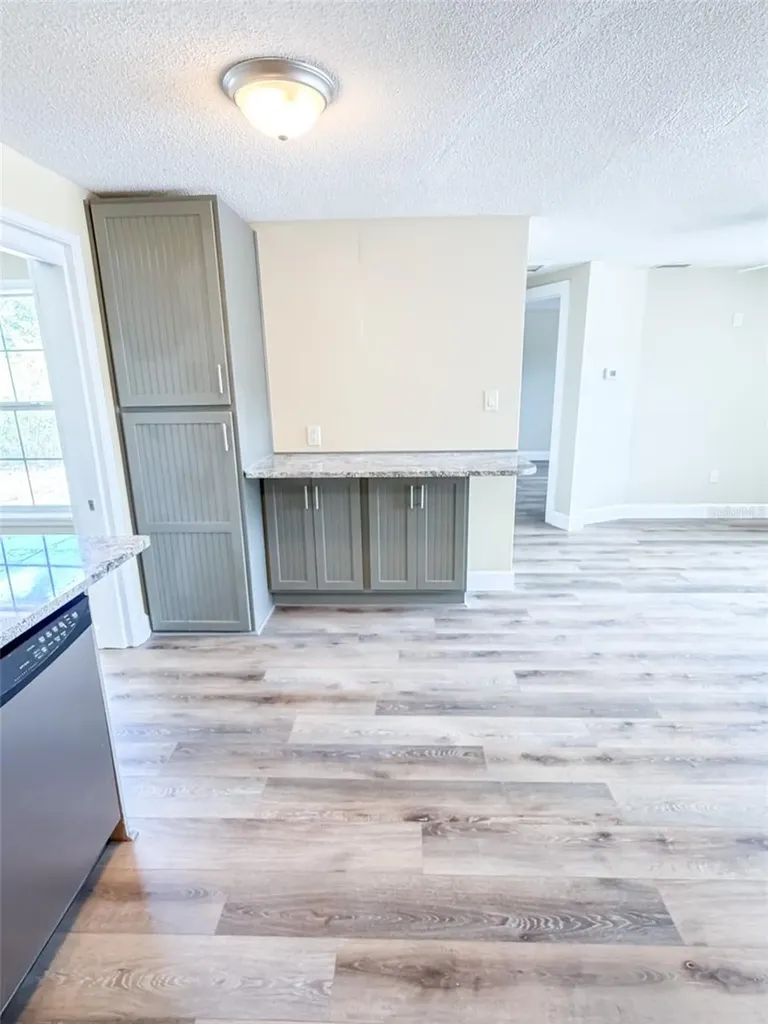 10491 117th Drive Largo FL 33773