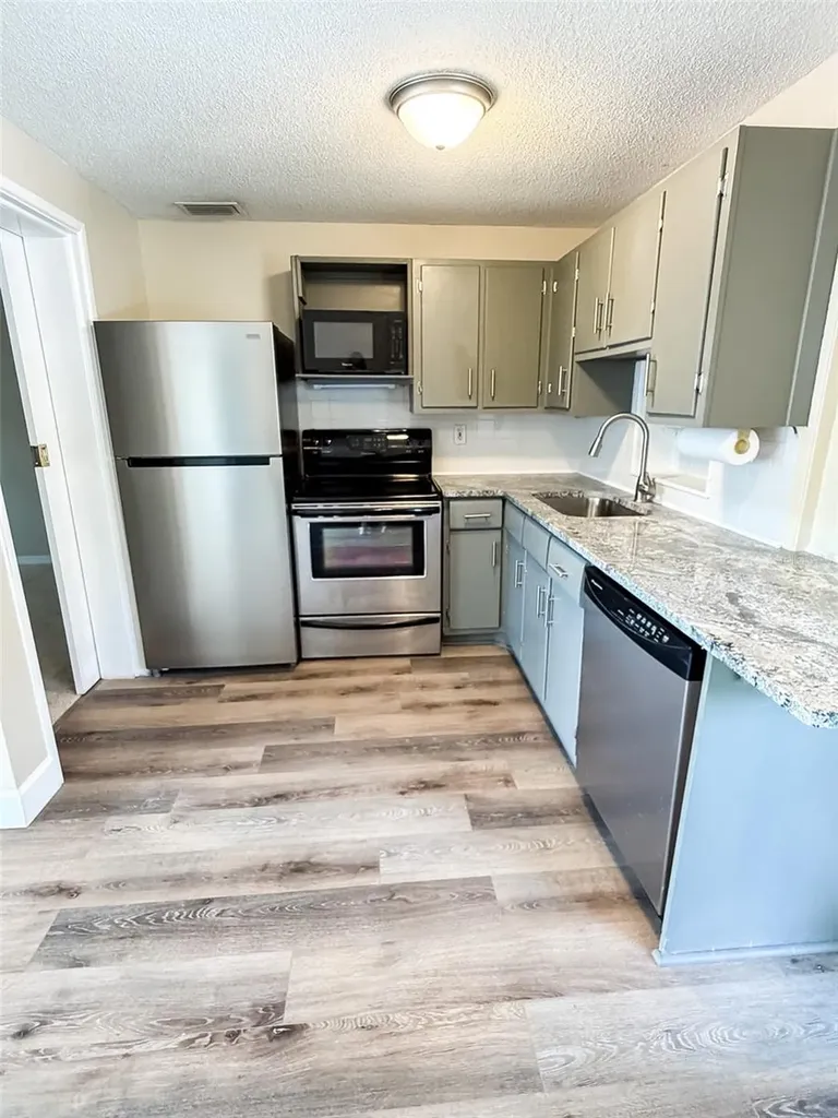 10491 117th Drive Largo FL 33773