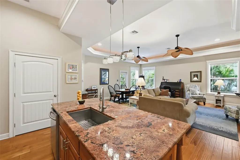 7002 Marina Drive Holmes Beach FL 34217