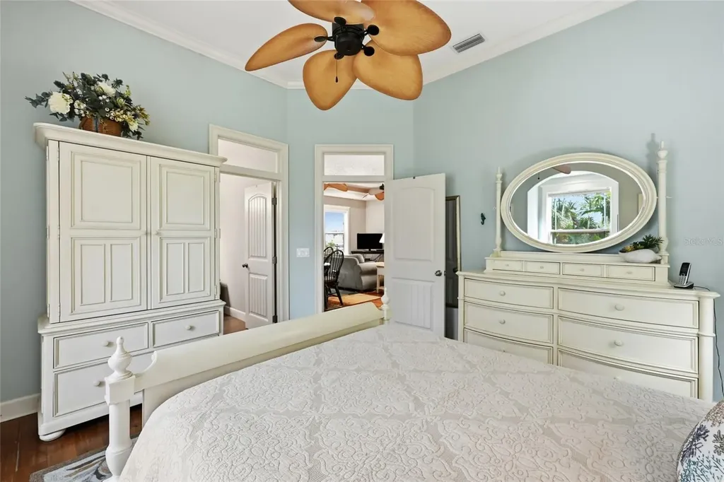 7002 Marina Drive Holmes Beach FL 34217