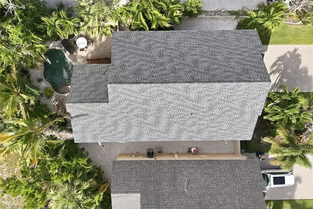 7002 Marina Drive Holmes Beach FL 34217