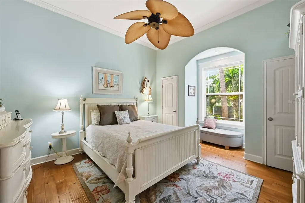 7002 Marina Drive Holmes Beach FL 34217