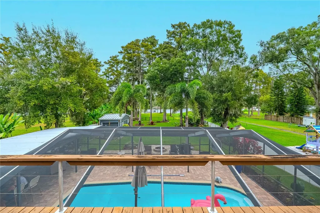 8020 Sharon Drive Tampa FL 33617