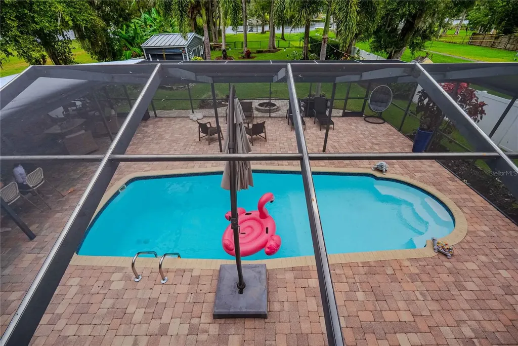 8020 Sharon Drive Tampa FL 33617