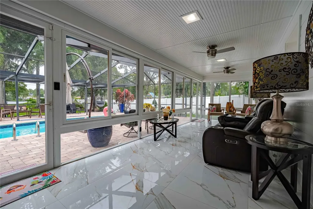 8020 Sharon Drive Tampa FL 33617