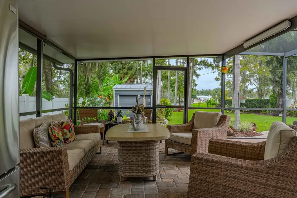 8020 Sharon Drive Tampa FL 33617