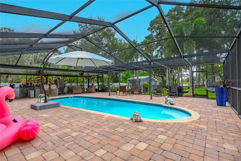8020 Sharon Drive Tampa FL 33617